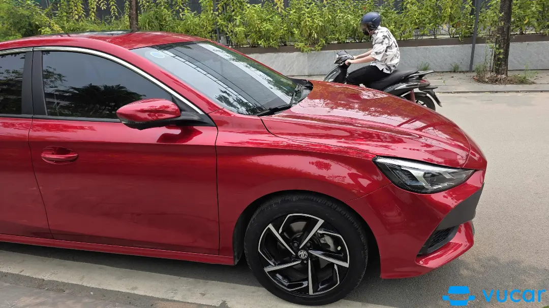 MG 5 Luxury 1.5 AT 2022 - Ngoại thất 6