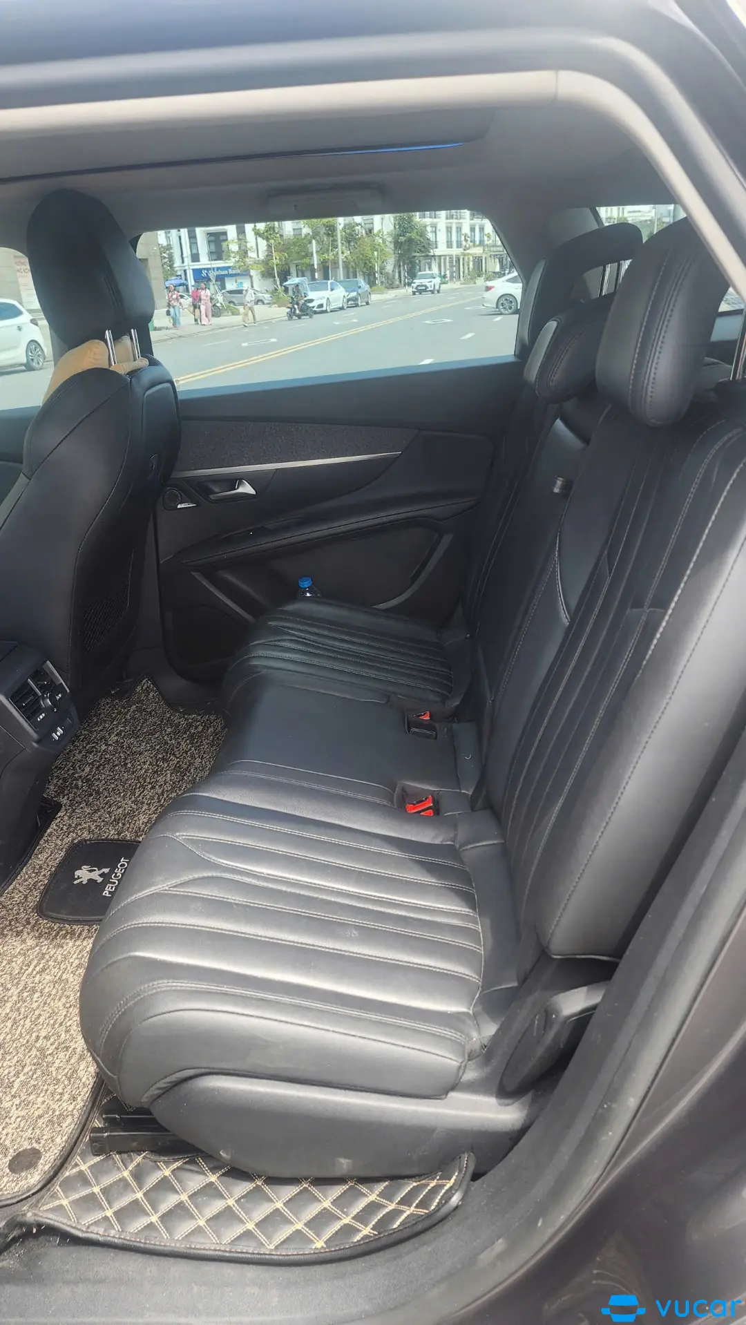 Peugeot 5008  2021 - Nội thất 3