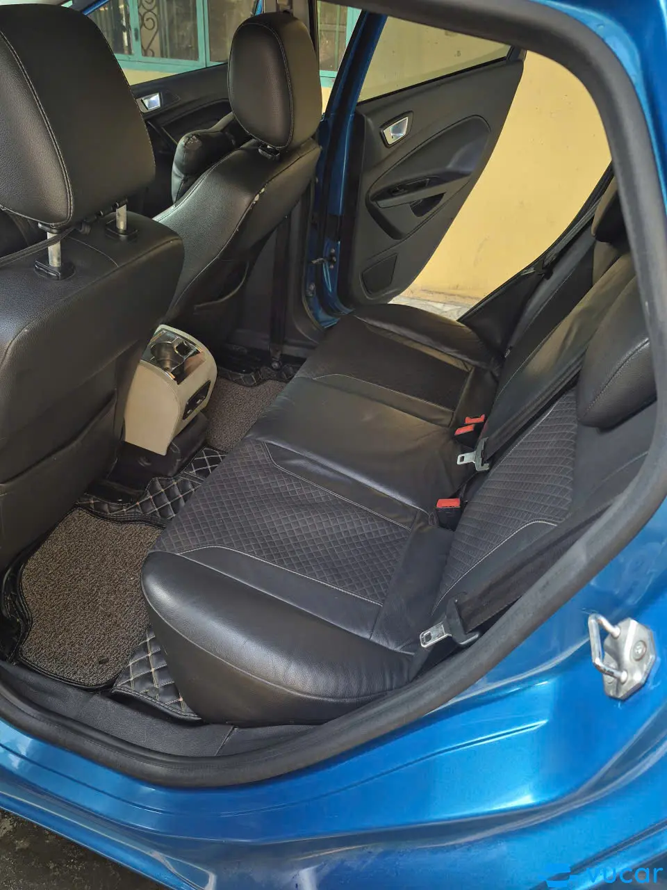Ford Fiesta S 1.0 AT Ecoboost 2014 - Nội thất 2