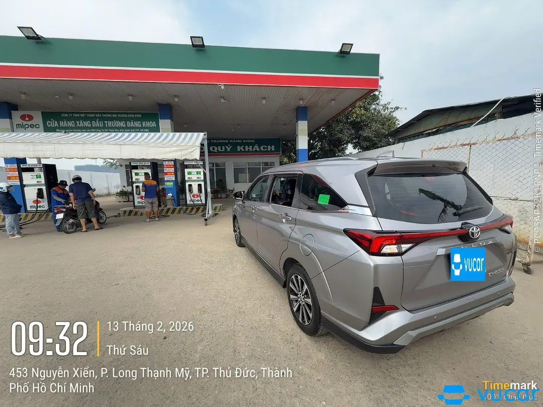 Toyota Veloz Cross 1.5 CVT 2022 - Ngoại thất 4