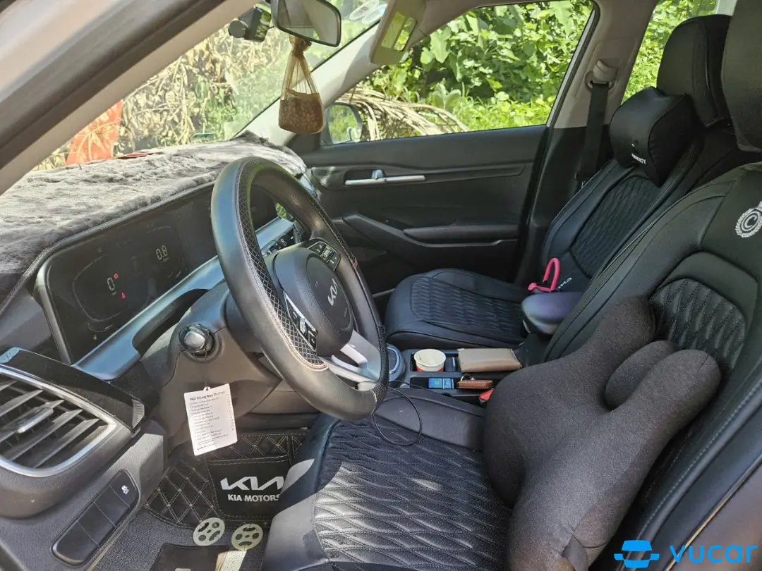 Kia Seltos Deluxe 1.6 AT 2024 - Nội thất 2