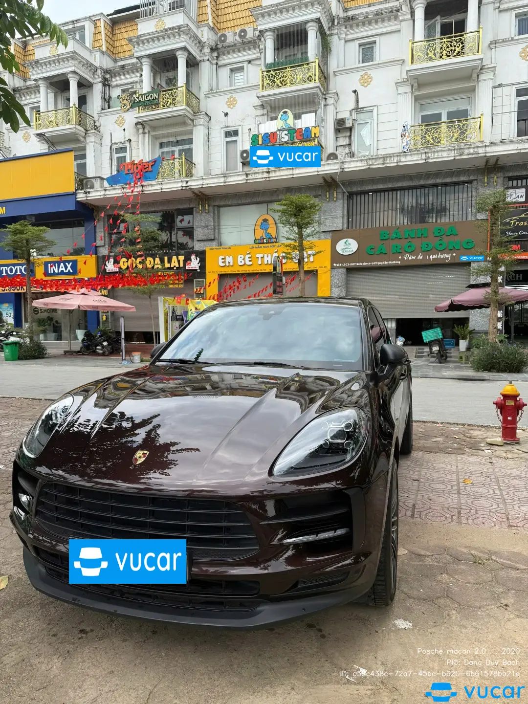 Posche macan 2.0 . . 2020