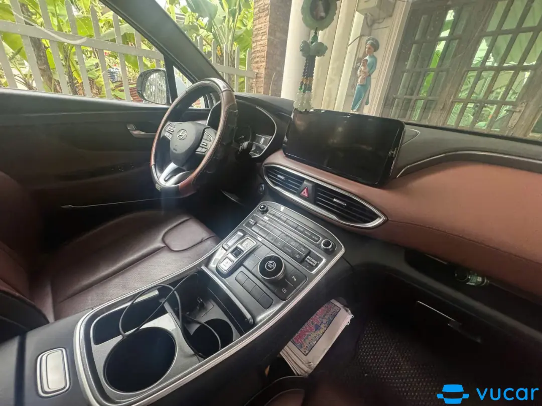 Hyundai Santa Fe Máy xăng tiêu chuẩn 2021 - Nội thất 3