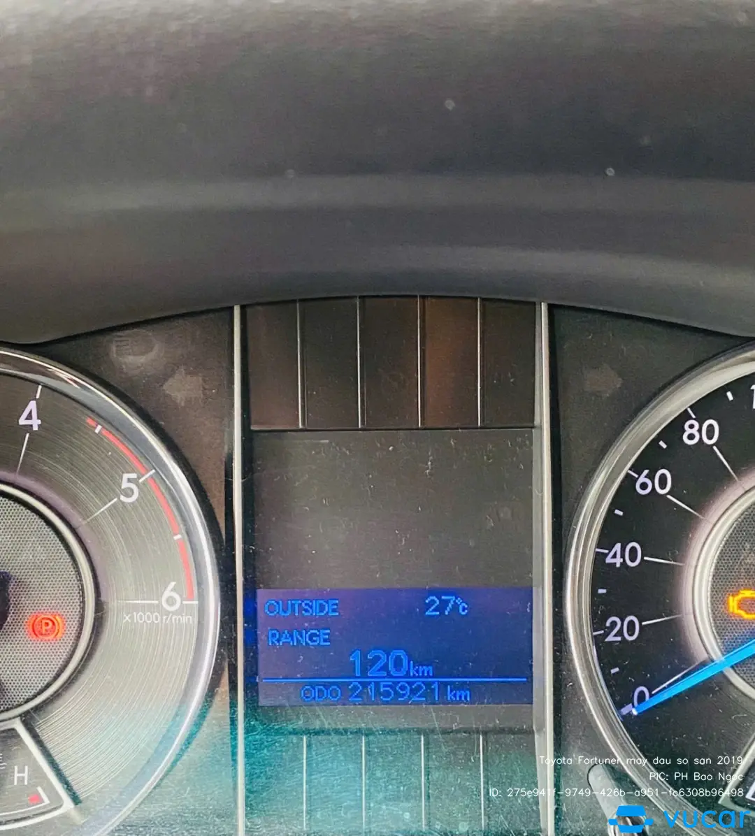 Toyota Fortuner máy dầu số sàn 2019 - Nội thất 4