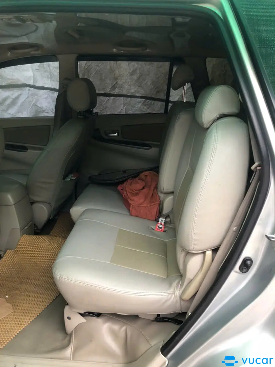 Toyota Innova Số tay 2016 - Nội thất 4