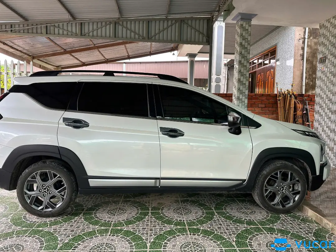Mitsubishi Xpander Cross 1.5 AT 2023 - Ngoại thất 4