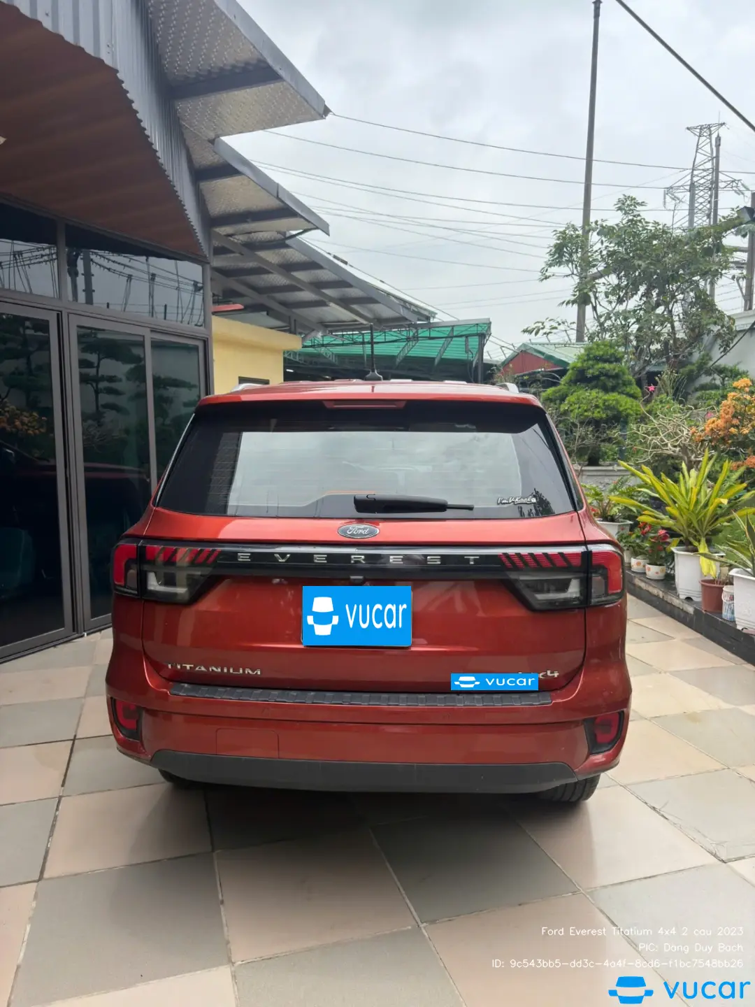 Ảnh xe Ford Everest Titatium 4x4 2 cầu 2023 - ảnh 4
