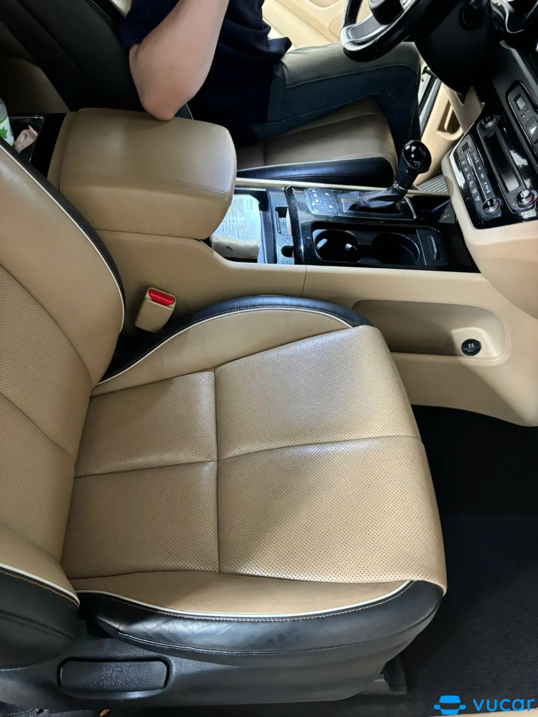 Kia Sedona 3.3L GATH 2015 - Nội thất 3