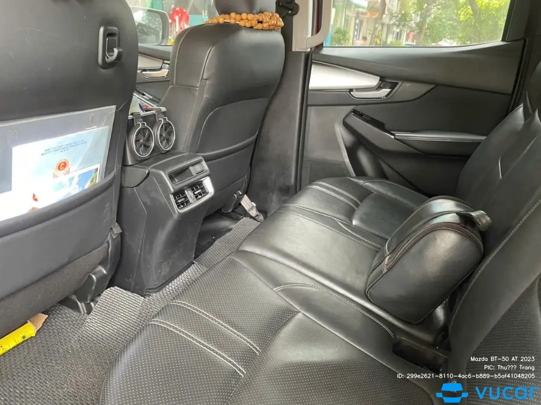 Mazda BT-50 AT 2023 - Nội thất 6