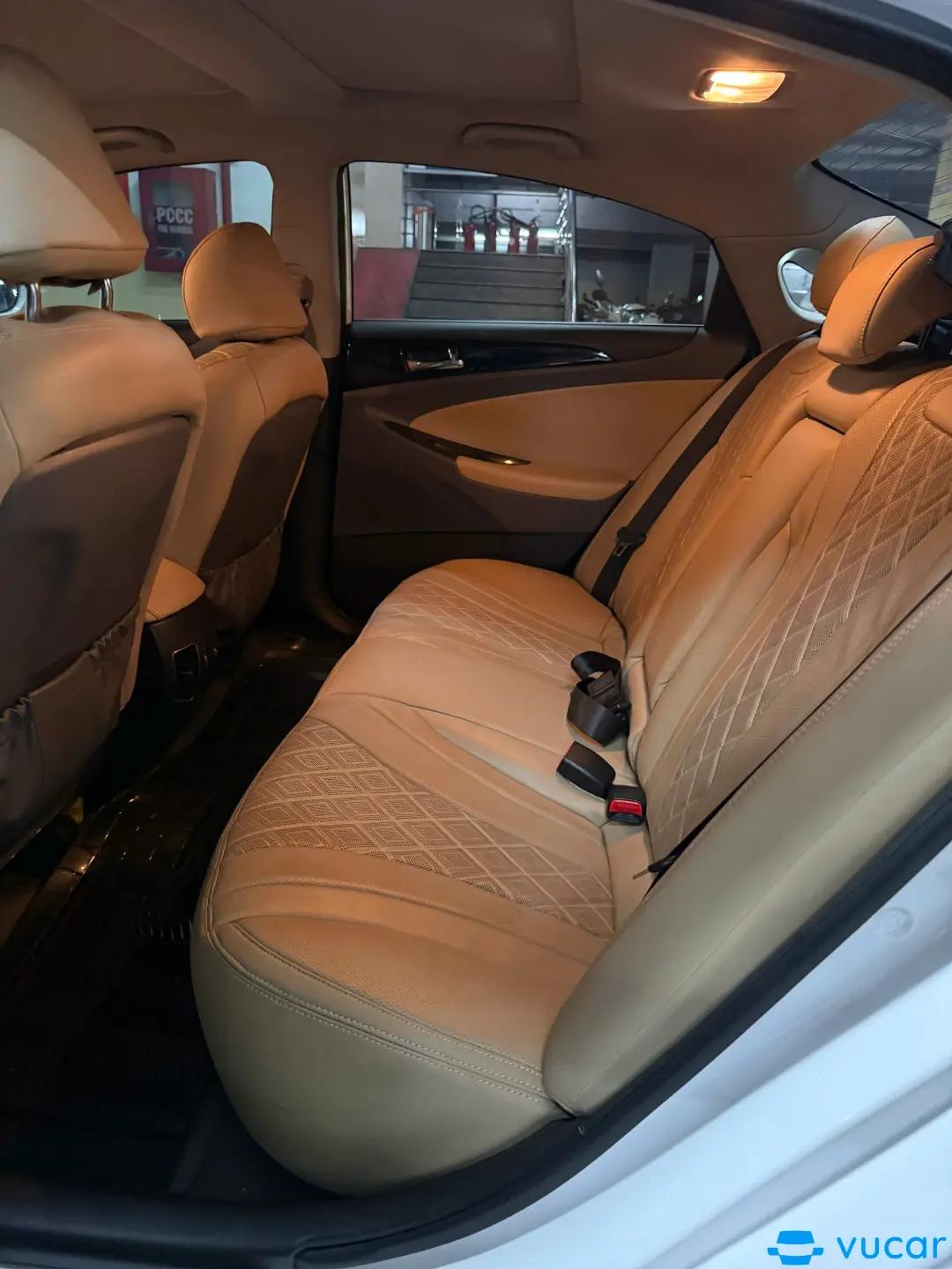 Sonata 2013 - Nội thất 3
