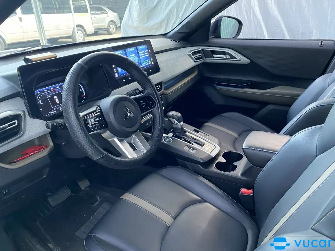 Mitsubishi Xforce premium 2024 - Nội thất 6