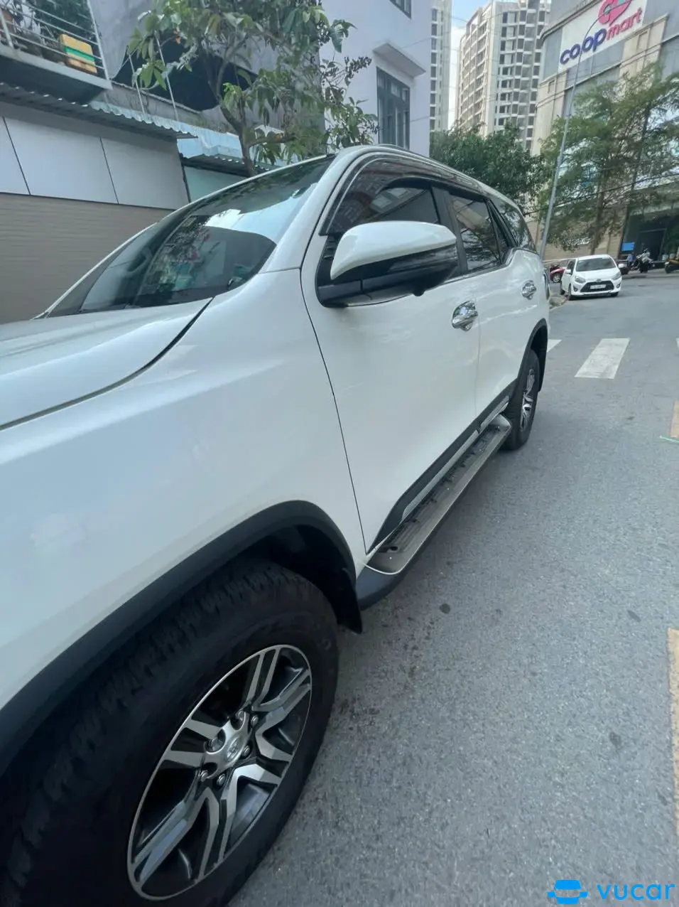 Toyota Fortuner 2.7V 4x2 AT 2018 - Ngoại thất 7