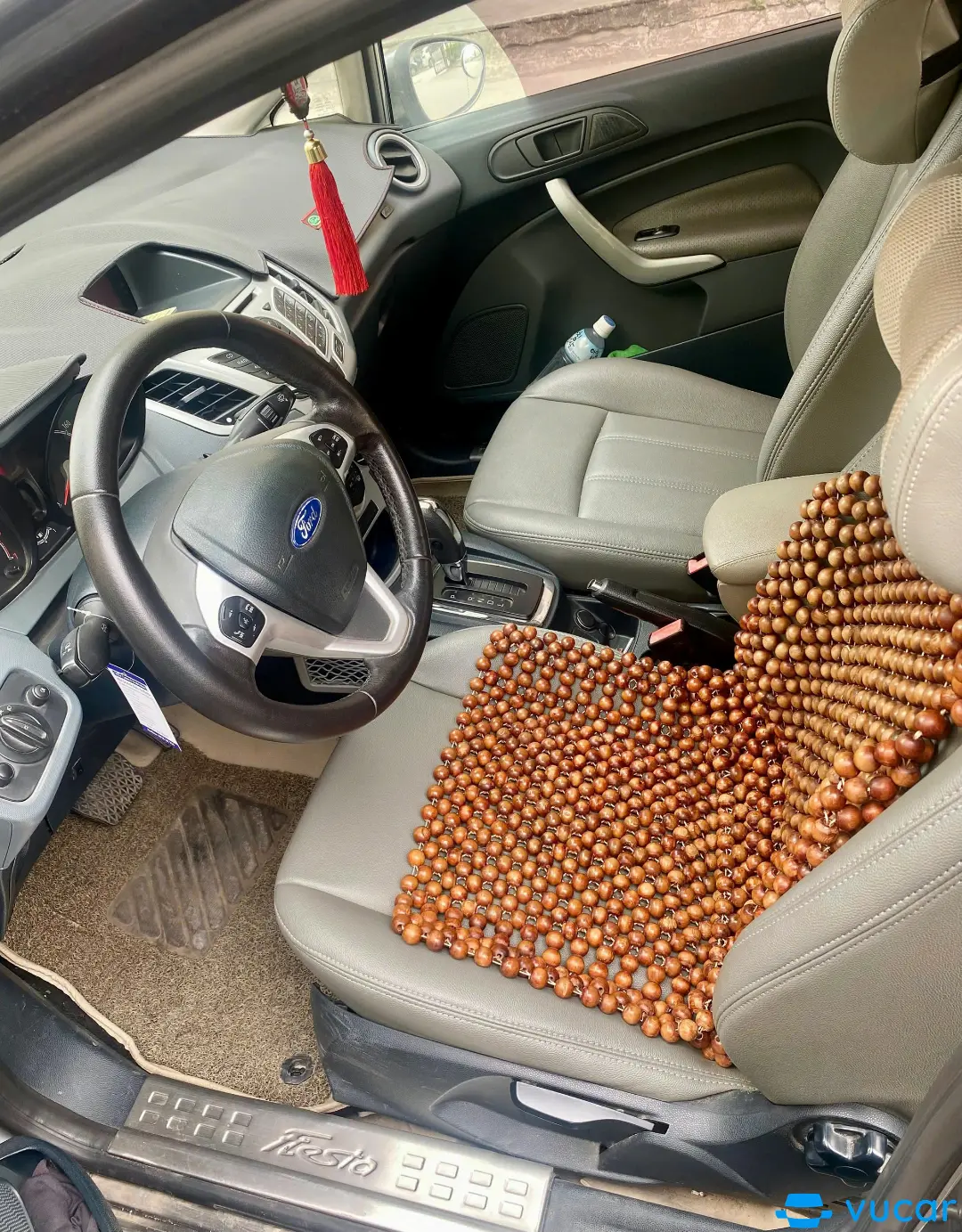 Ford Fiesta 1.6 AT 2011 - Nội thất 3