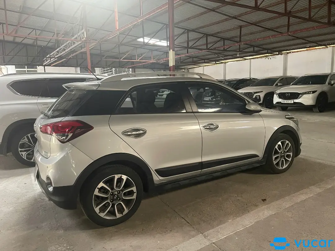 Hyundai I20 Active 1.4 AT 2015 - Ngoại thất 1