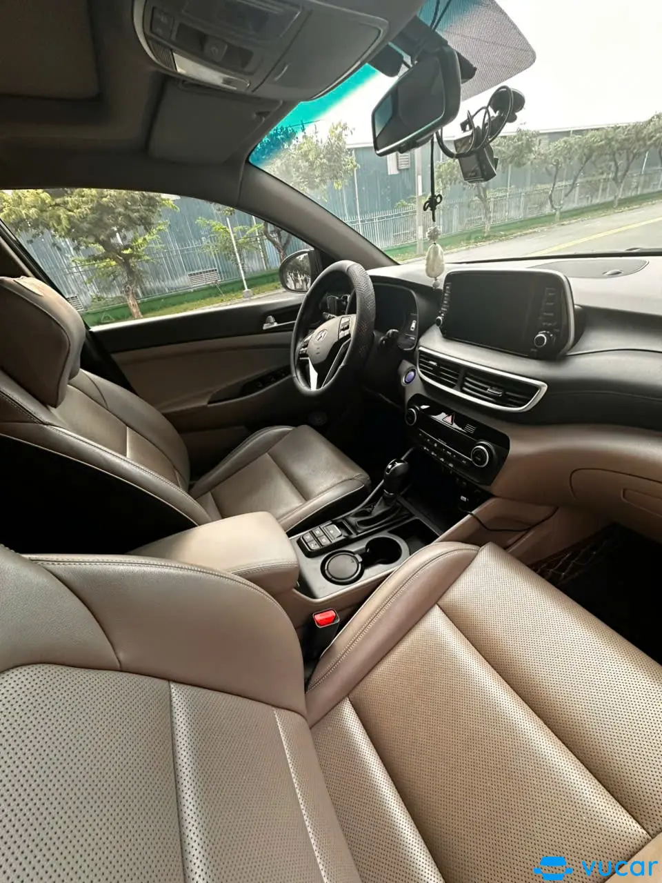 Hyundai Tucson 1.6 AT Turbo 2019 - Nội thất 2