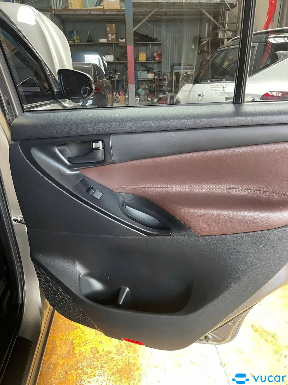 Toyota Innova 2.0E 2019 - Nội thất 3