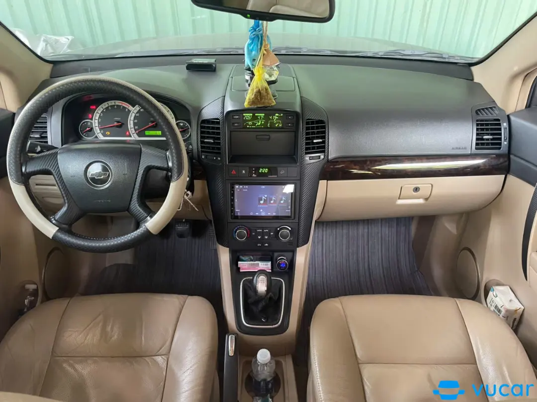 Chevrolet Captiva LT 2.4 MT 2008 - Nội thất 10