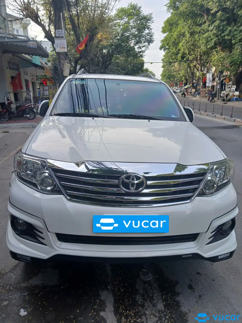 Ảnh xe Toyota Fortuner 2016