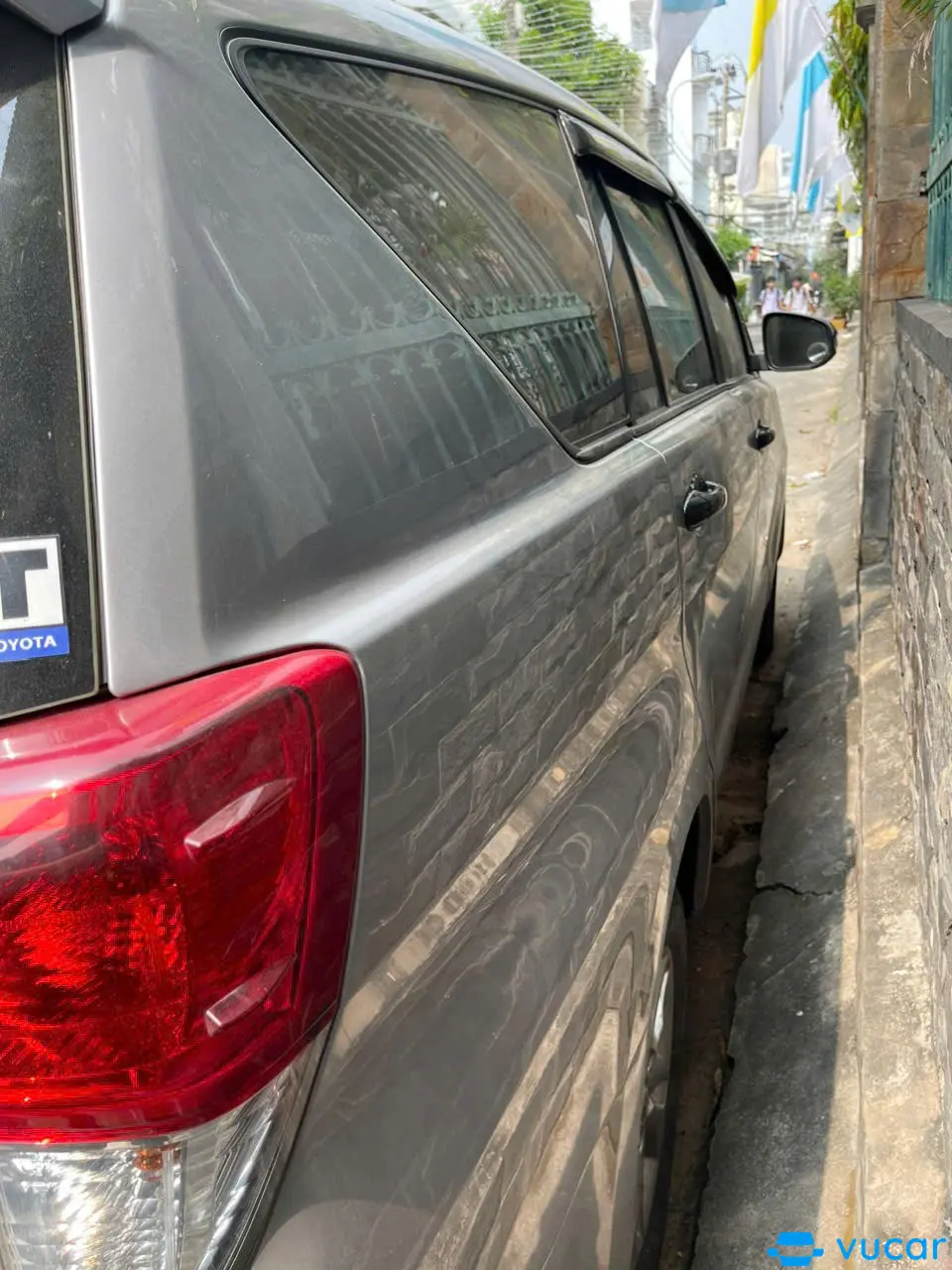 Toyota Innova 2018 2.0E - Ngoại thất 4