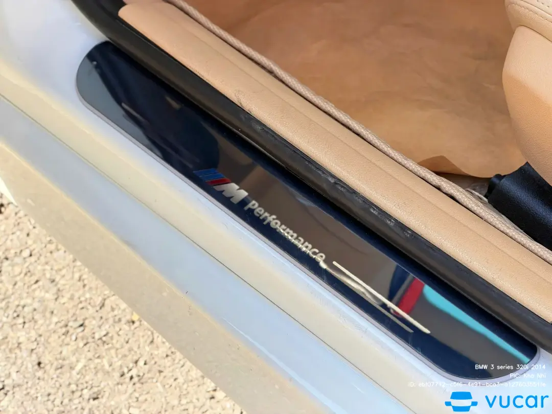BMW 3 series 320i 2014 - Nội thất 1