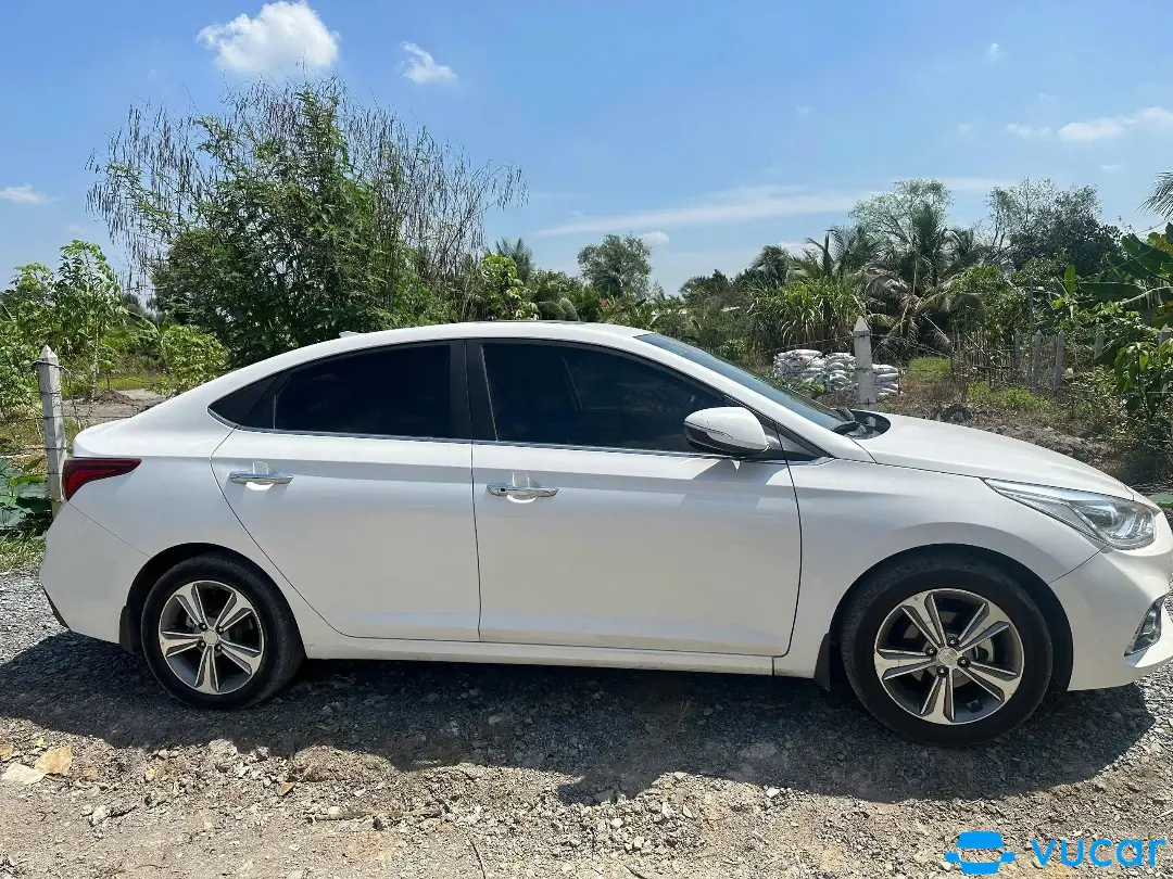 Ảnh xe Hyundai Accent 1.4 AT 2019 - ảnh 4