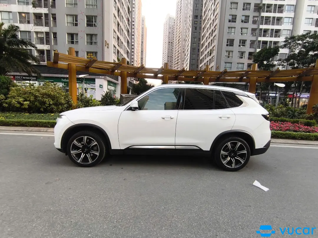 Vinfast Lux sa 2.0 Cao cấp 2022 - Ngoại thất 12