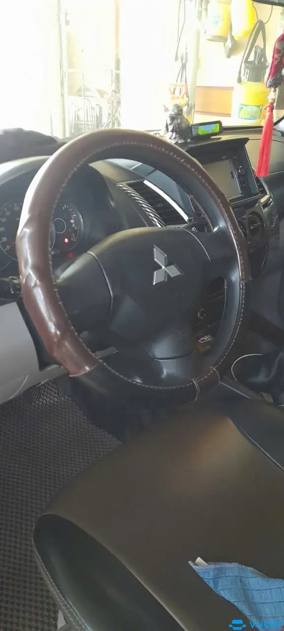 Mitsubishi Pajero sport D 4x2 MT 2016 - Nội thất 4