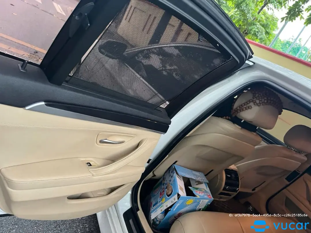 BMW 520i Tiêu chuẩn 2013 - Nội thất 20