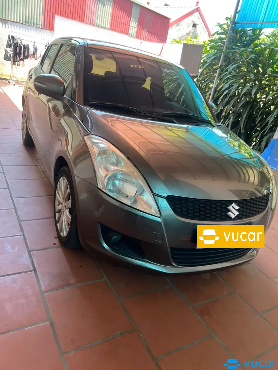 Suzuki Swift 1.4 AT 2014 - Ngoại thất 1