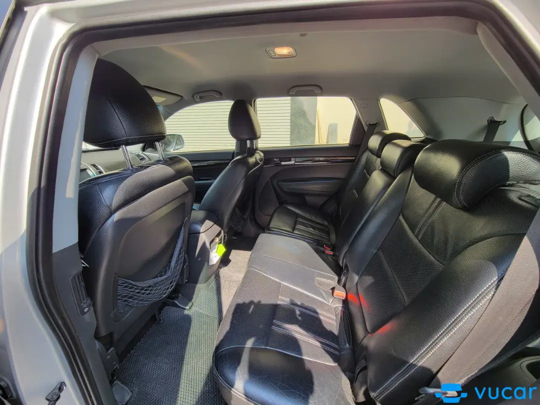 Kia Sorento 2015 - Nội thất 1
