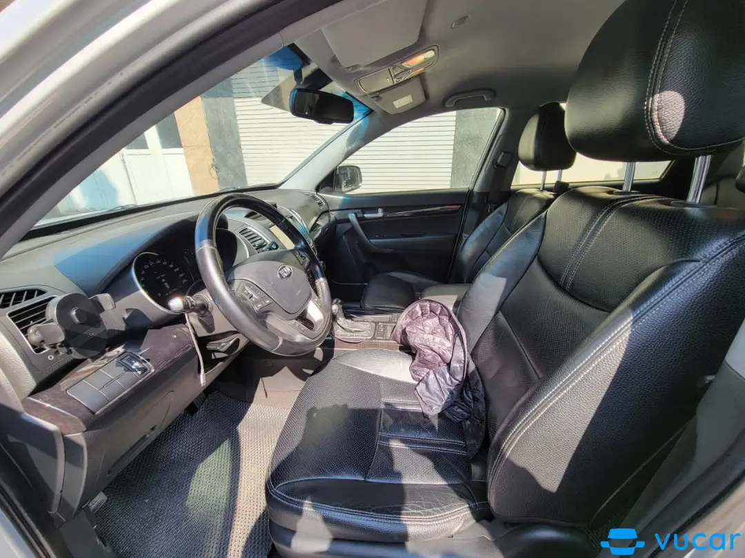 Kia Sorento 2015 - Nội thất 2