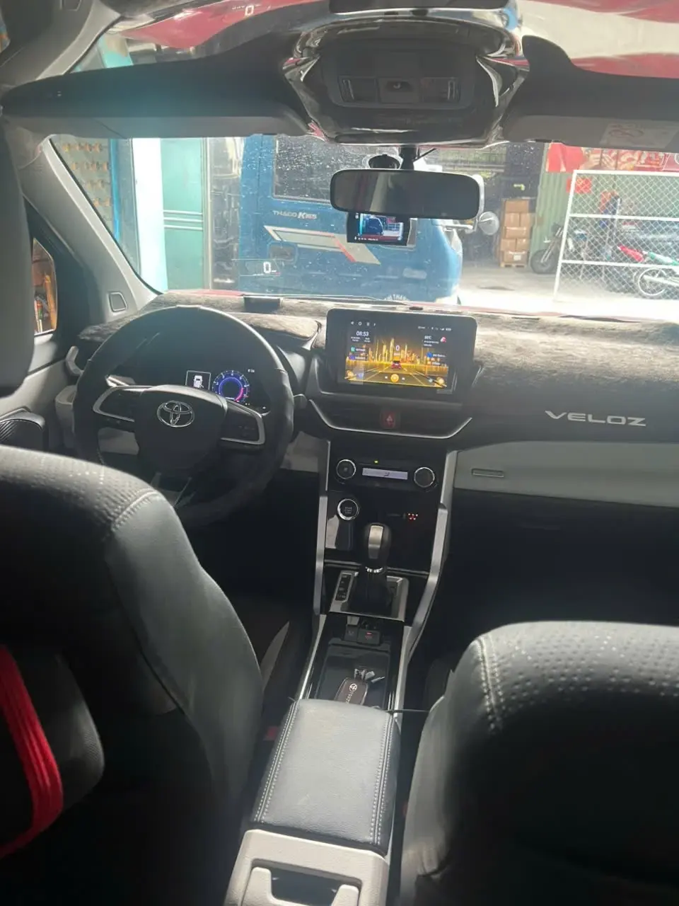 Toyota Veloz Cross 1.5 CVT 2024 - Nội thất 4
