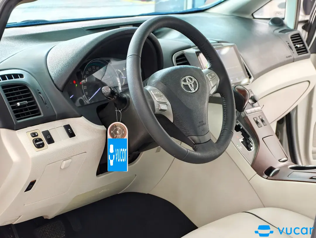 Toyota Venza 2.7 2011 - Nội thất 29