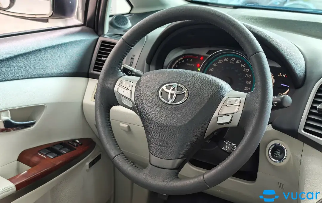 Toyota Venza 2.7 2011 - Nội thất 30
