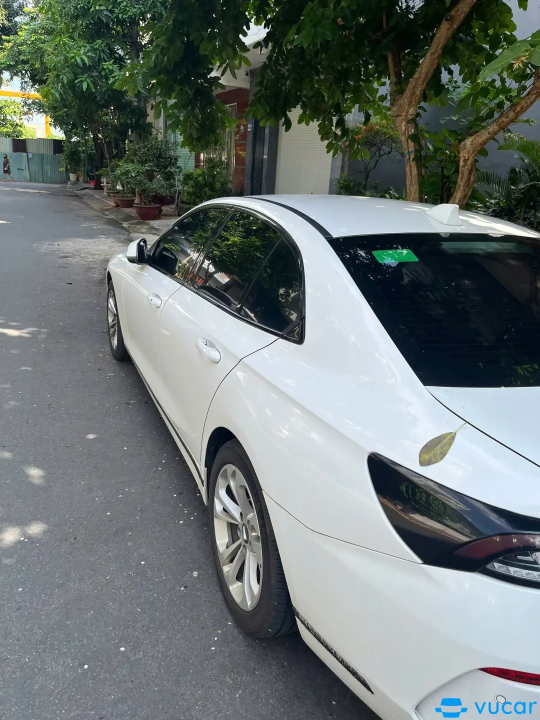 Ảnh xe VinFast Lux A 2.0 Base 2.0 AT 2021 - ảnh 5
