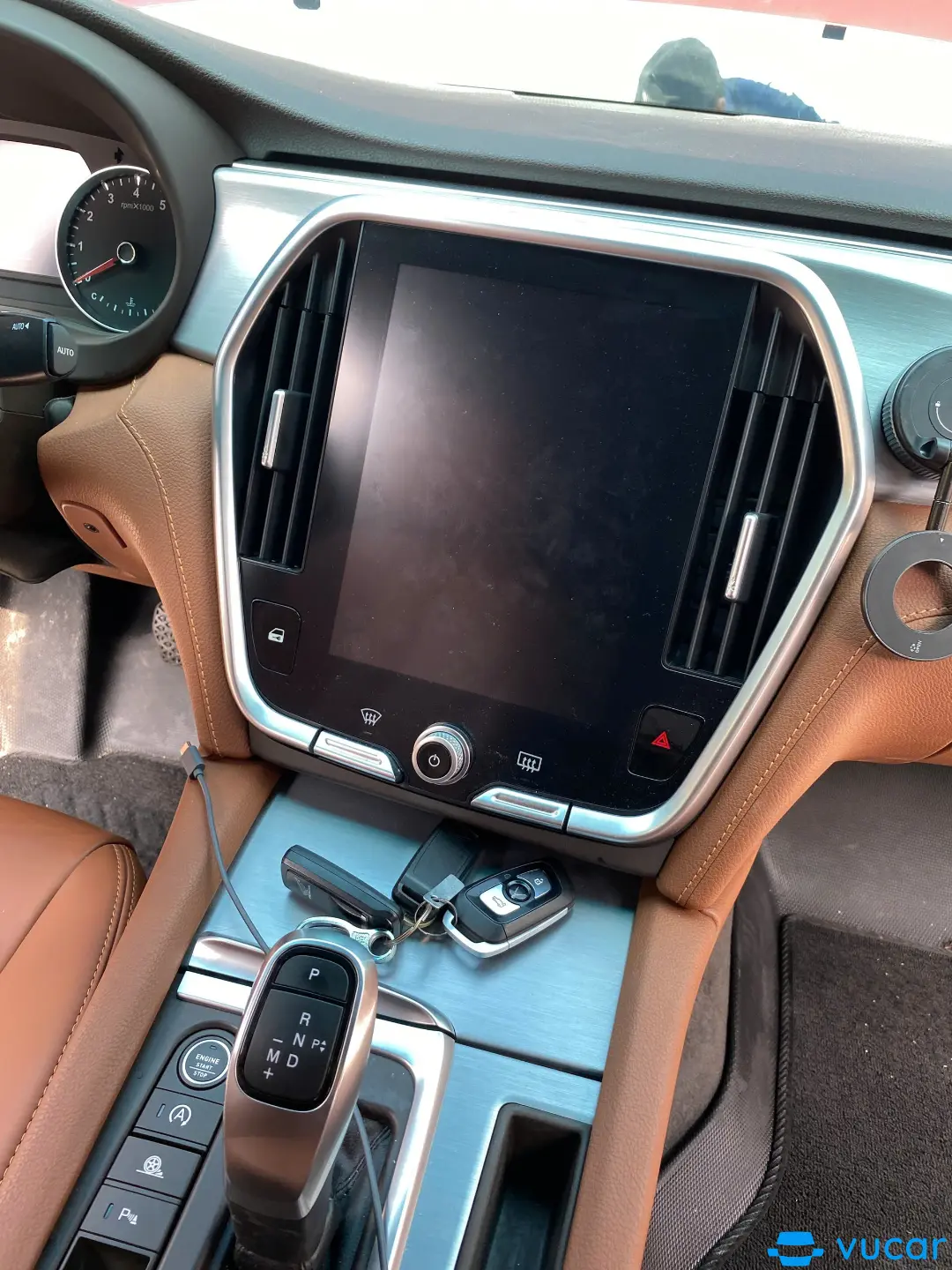 VinFast Lux a 2.0 Premium 2.0 AT 2019 - Nội thất 2