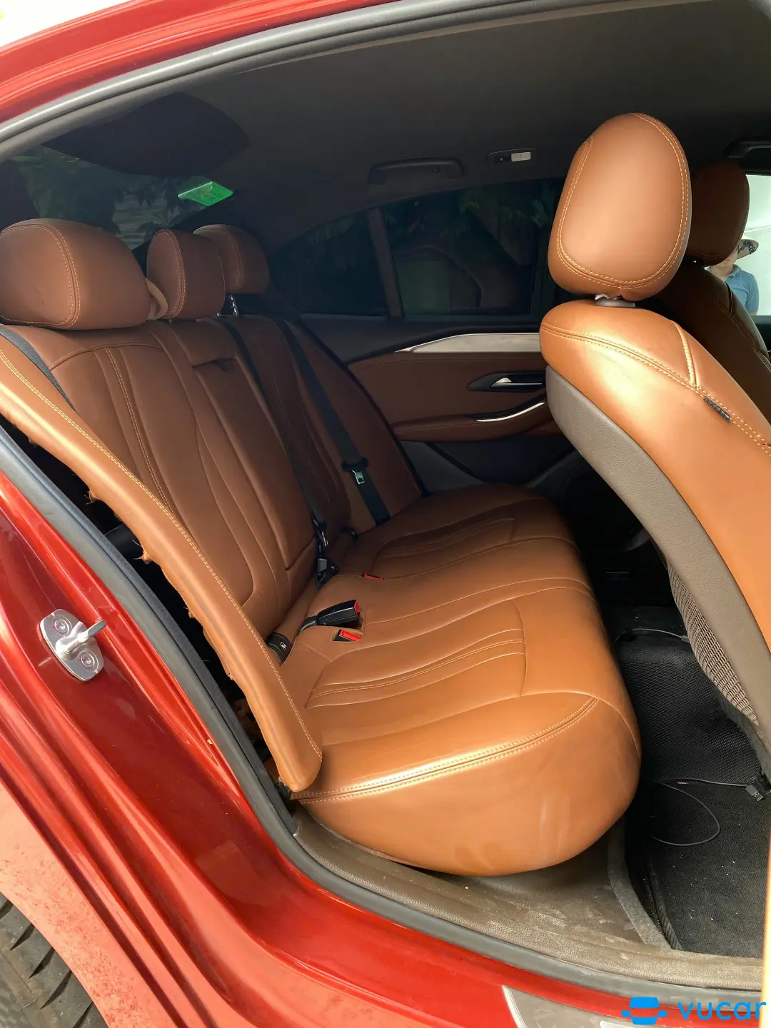 VinFast Lux a 2.0 Premium 2.0 AT 2019 - Nội thất 6