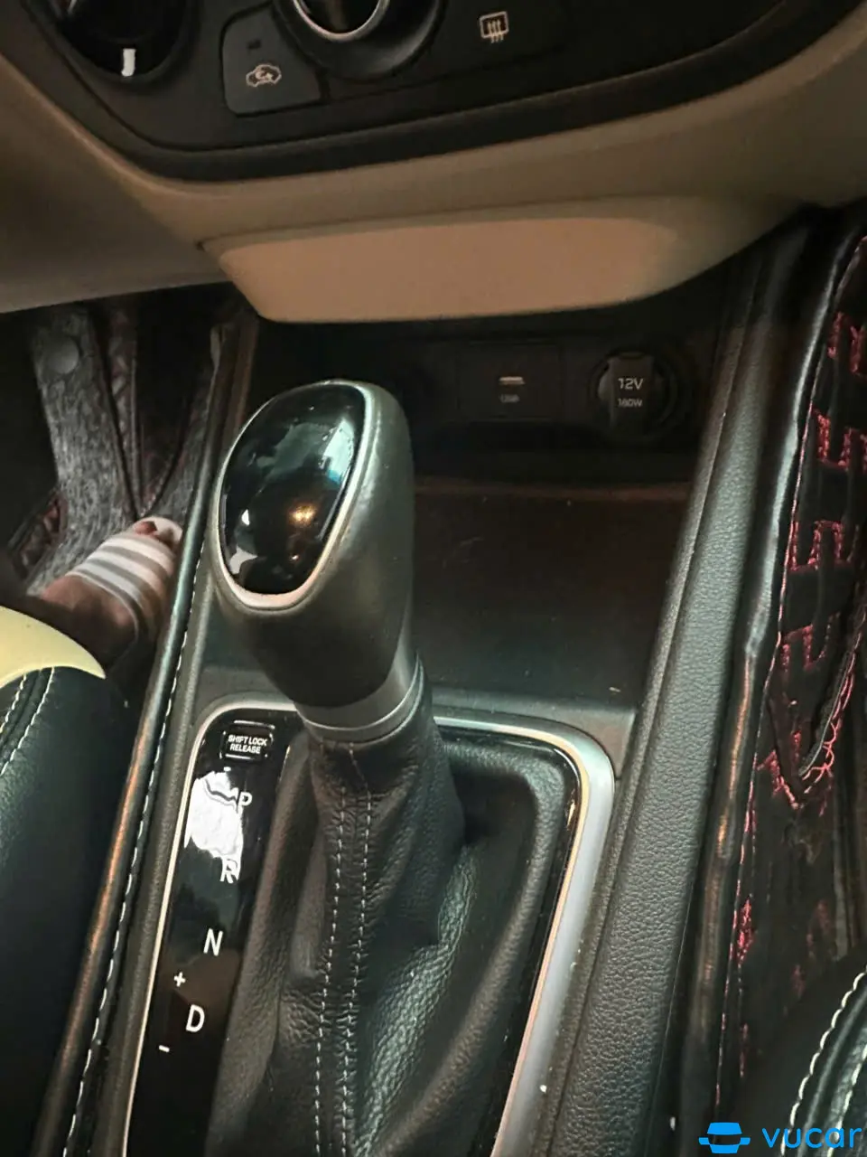 Hyundai Accent 1.4 AT 2022 - Nội thất 6