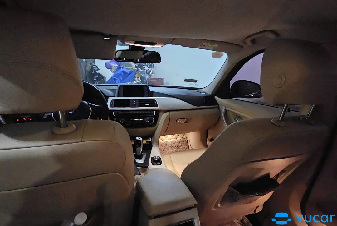 BMW 3 series 320i 2015 - Nội thất 2