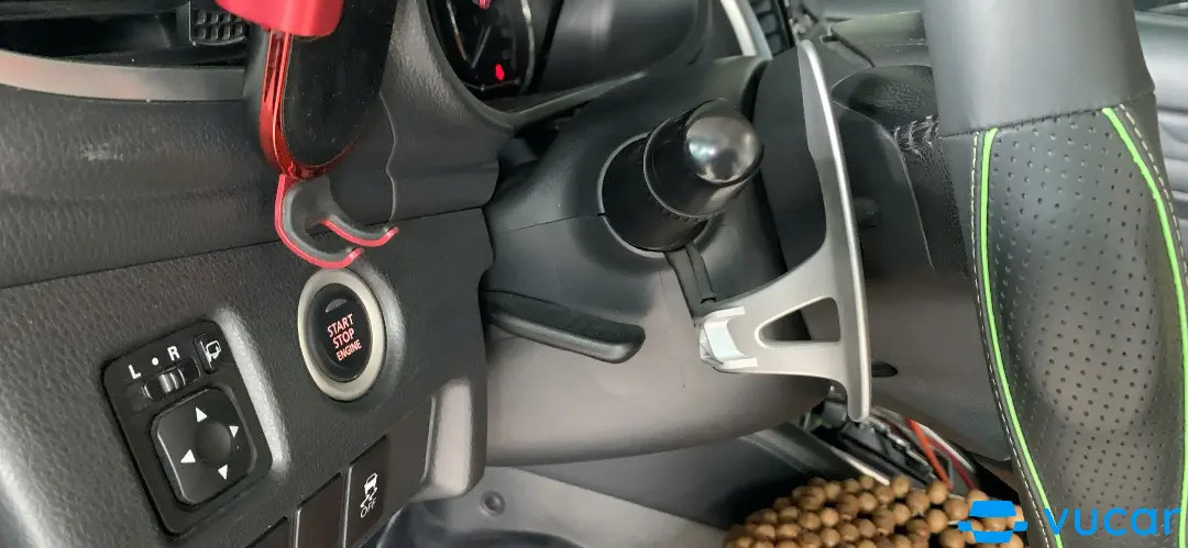 Mitsubishi Triton 4x2 AT 2020 - Nội thất 3
