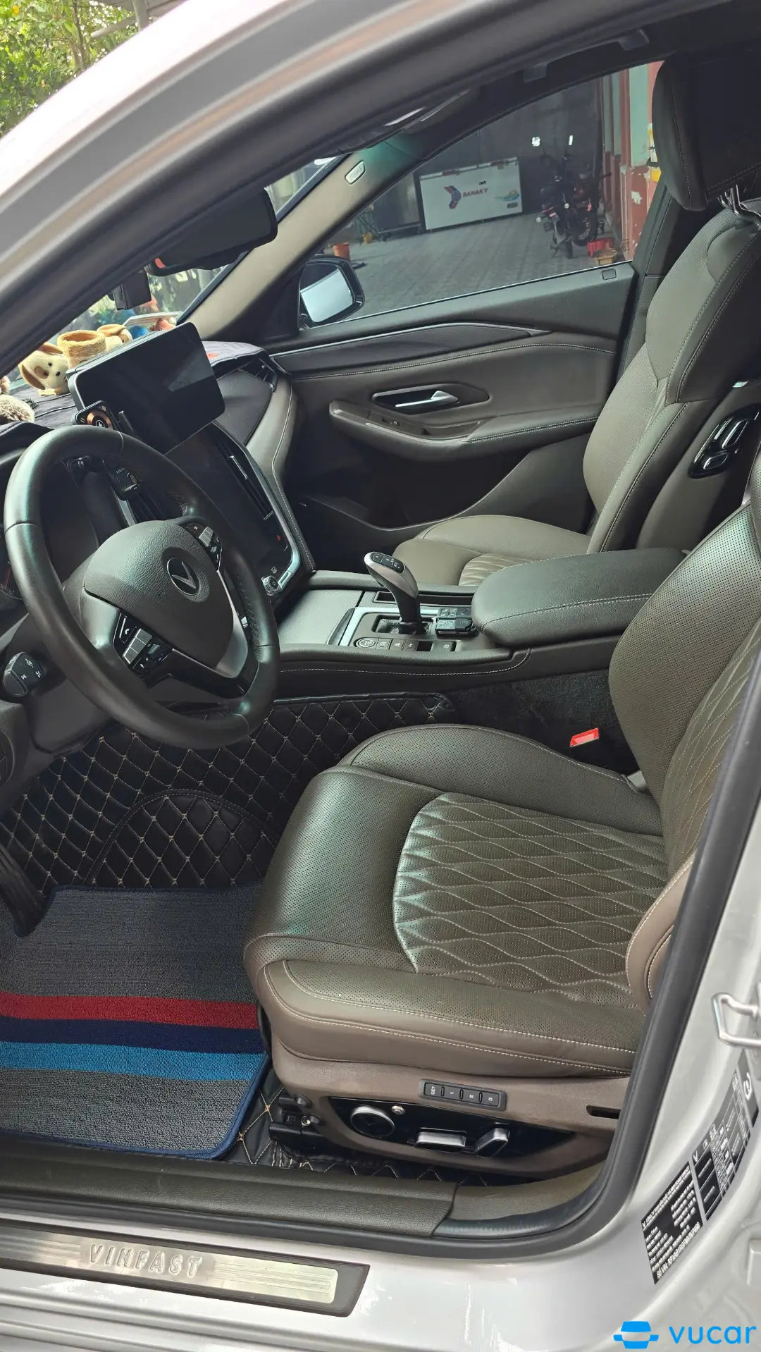 VinFast Lux A2.0 Plus 2021  - Nội thất 7