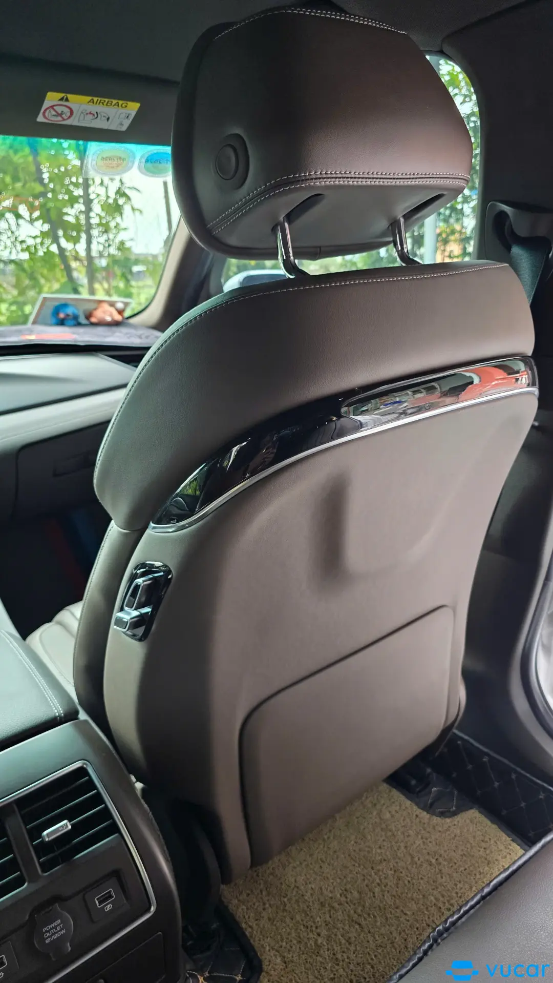 VinFast Lux A2.0 Plus 2021  - Nội thất 10