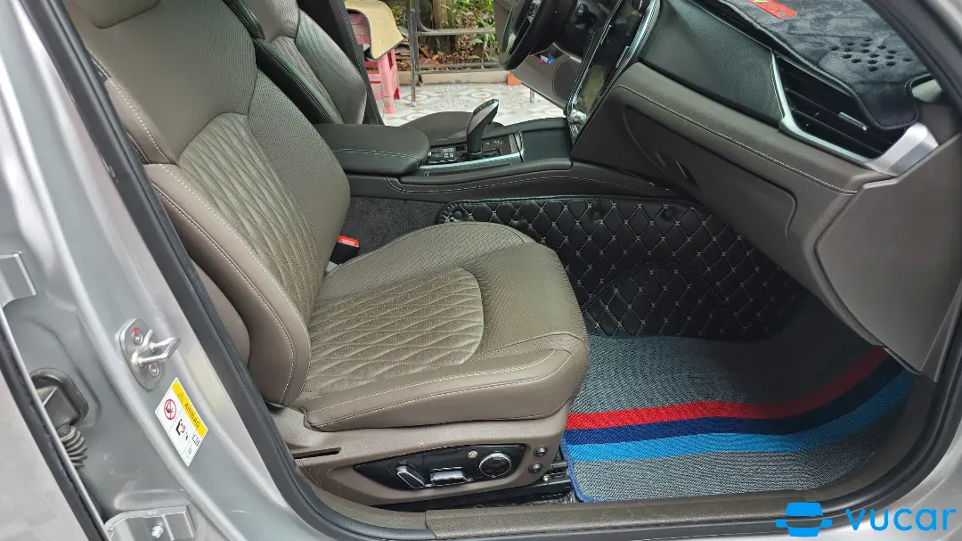 VinFast Lux A2.0 Plus 2021  - Nội thất 2