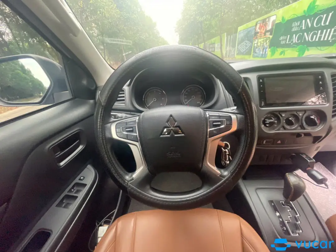 Mitsubishi Triton 2023 - Nội thất 1