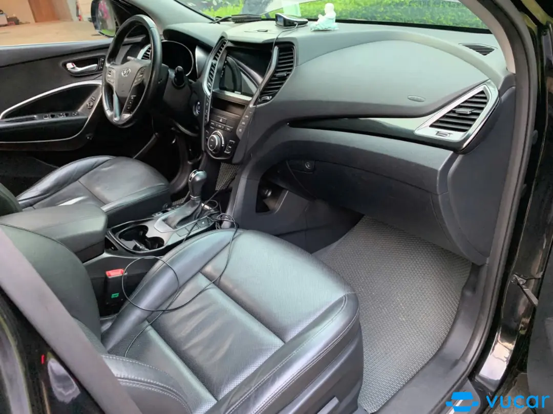 Hyundai Santa fe Xăng AT Full Options 2015 - Nội thất 5