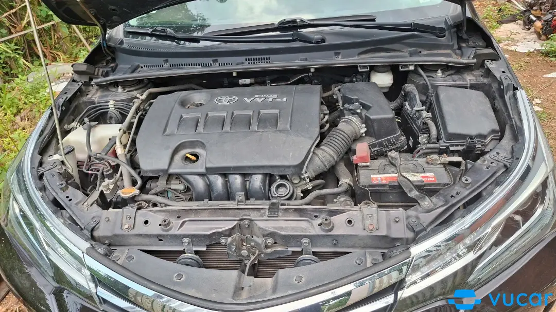 Toyota Corolla altis 1.8G AT 2020 - Khoang động cơ 3