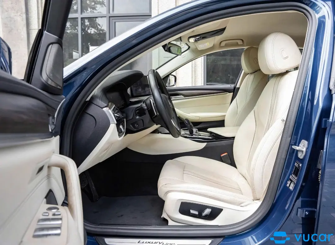 Bmw 520i 2020 - Nội thất 3