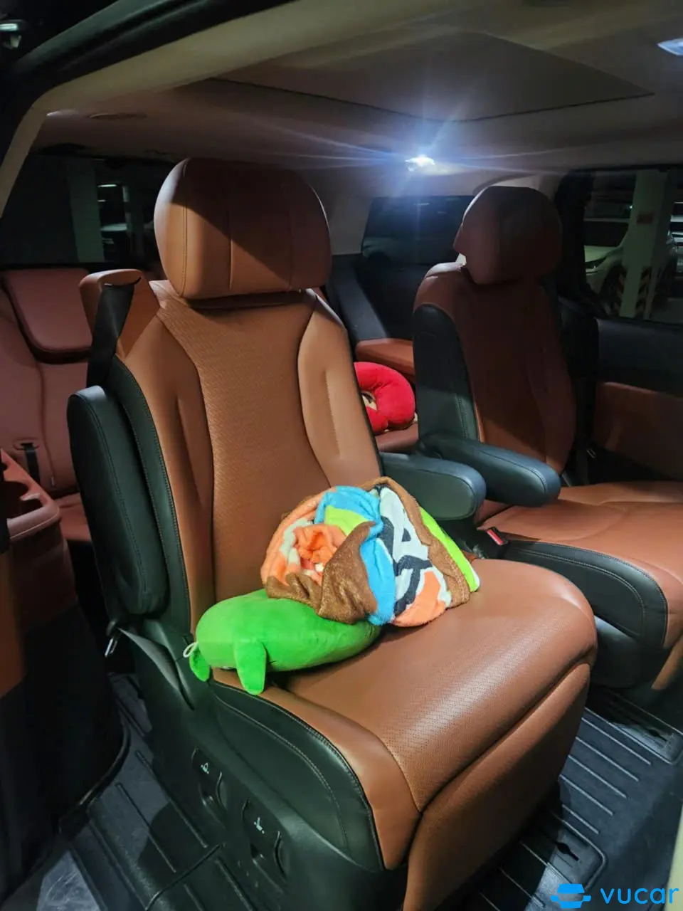 Kia Carnival Signature 2.2D 2022 - Nội thất 2