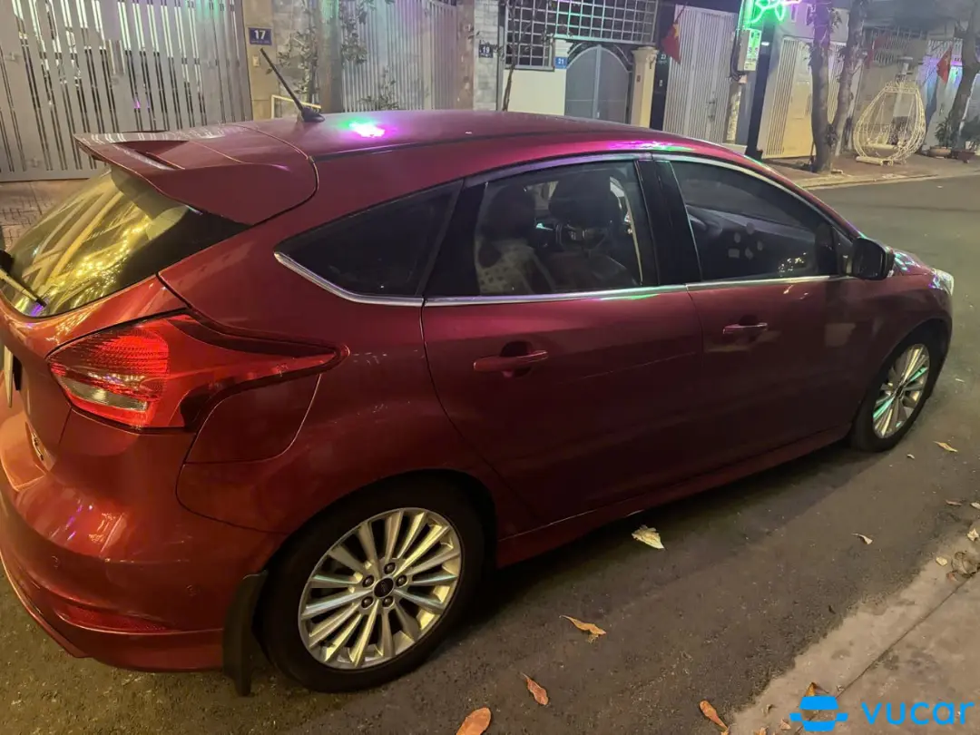 Ford focus hatback sport 2017 - Ngoại thất 3