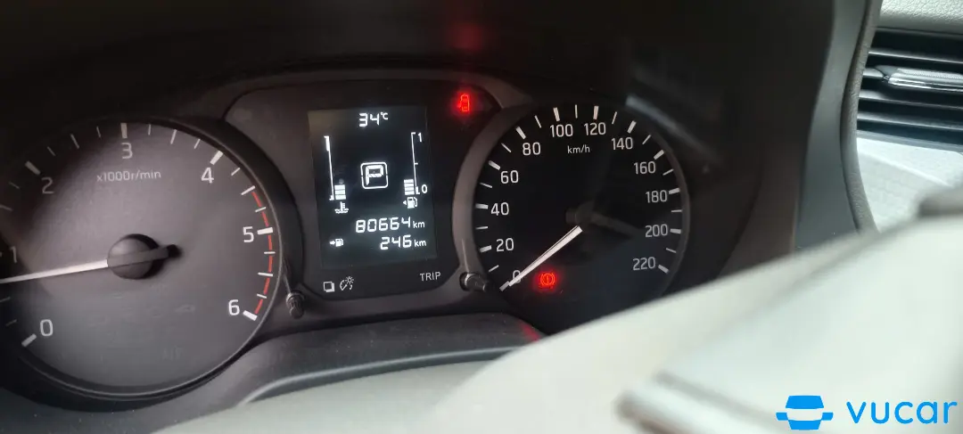 Nissan Navara N/A - Nội thất 2